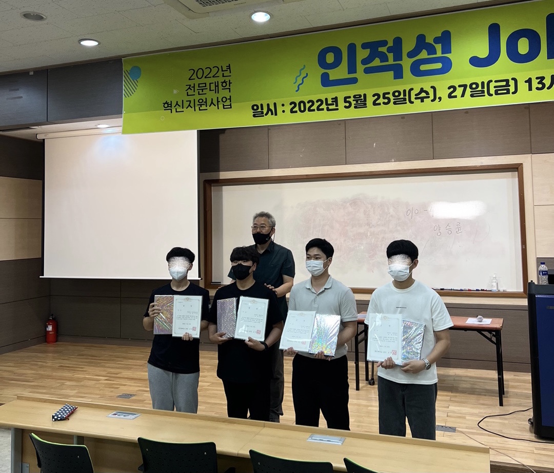 게시물의 1번째 이미지 - 하단 참조